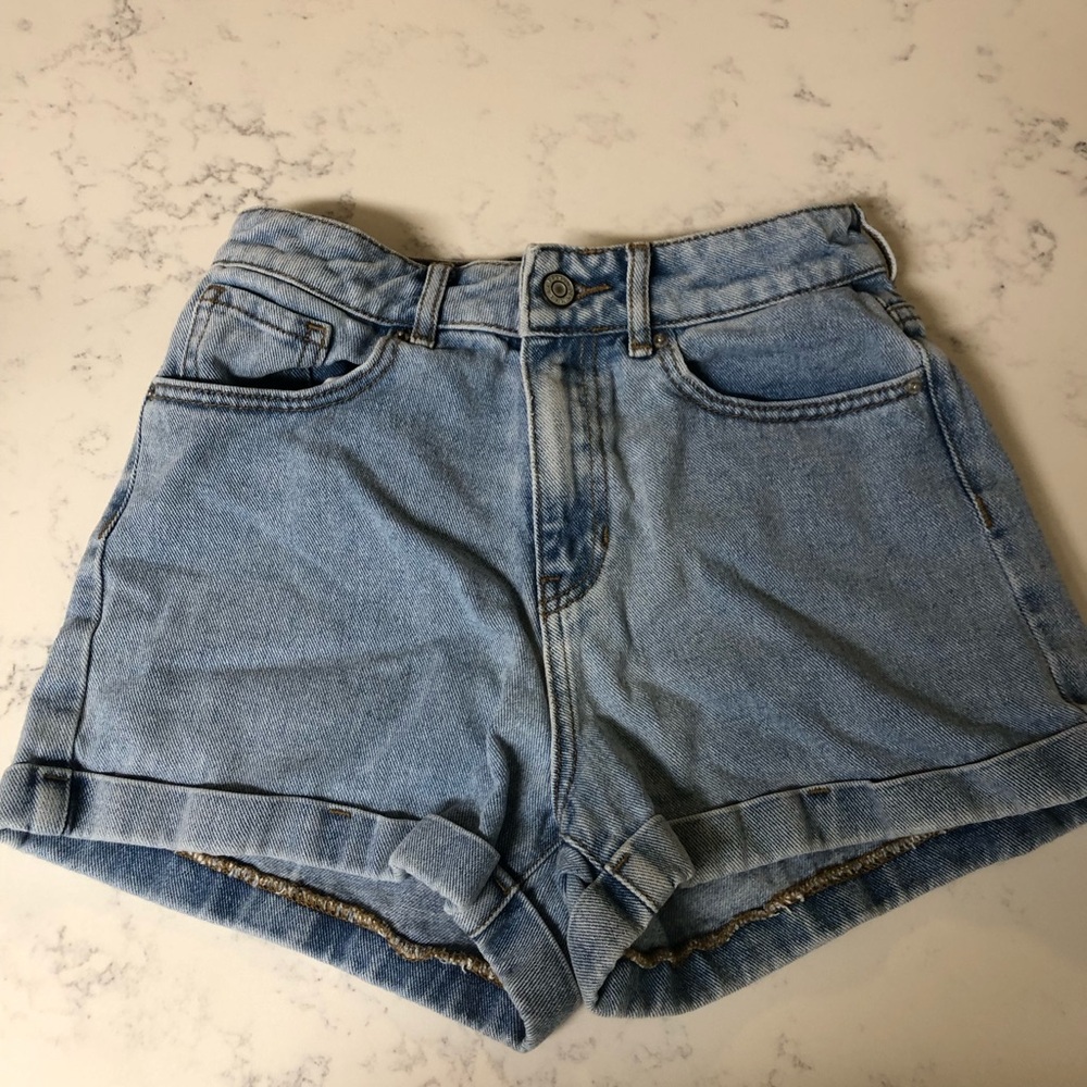 Pacsun Denim Blue Mom Short Shorts Size 25